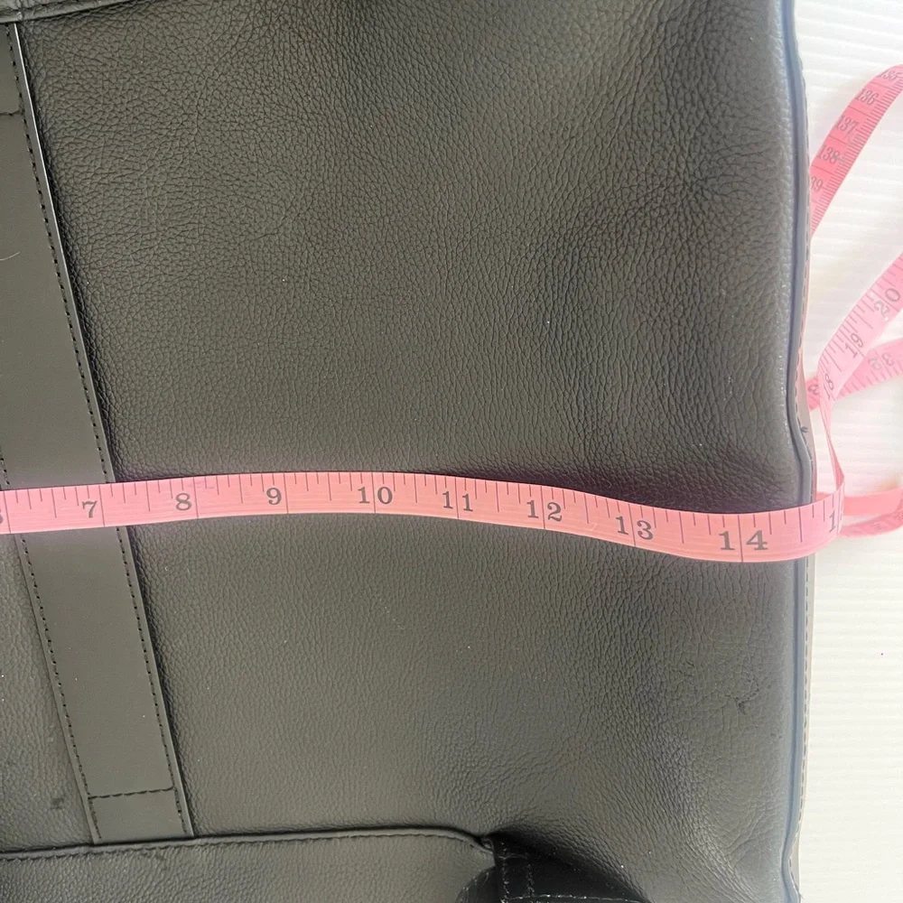 Lipault Paris Women's‎ Plume Elegance black Textured Leather Backpack